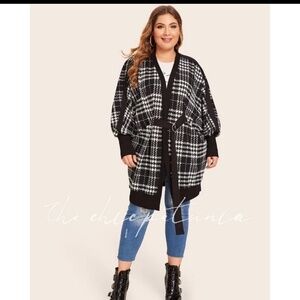 Plus size plaid Doberman‎ sleeve belted coat